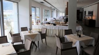 Trainingslager im Aparthotel Miramare in Makarska (Kroatien)