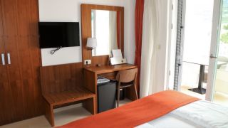 Trainingslager im Aparthotel Miramare in Makarska (Kroatien)