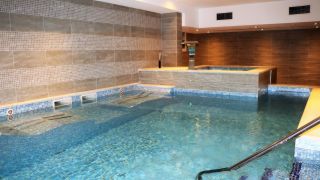 Trainingslager im Aparthotel Miramare in Makarska (Kroatien)
